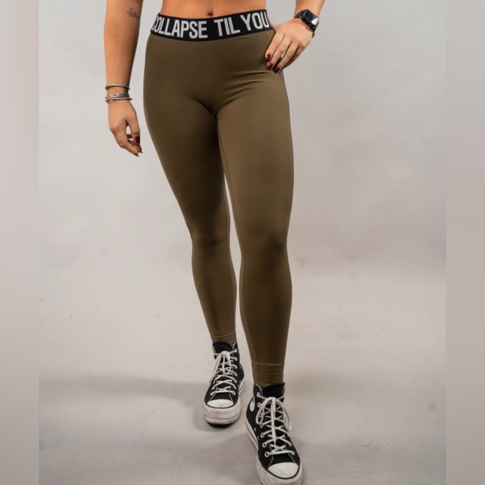 NWT small Til You Collapse branded leggings. Effortless fabric. Army green